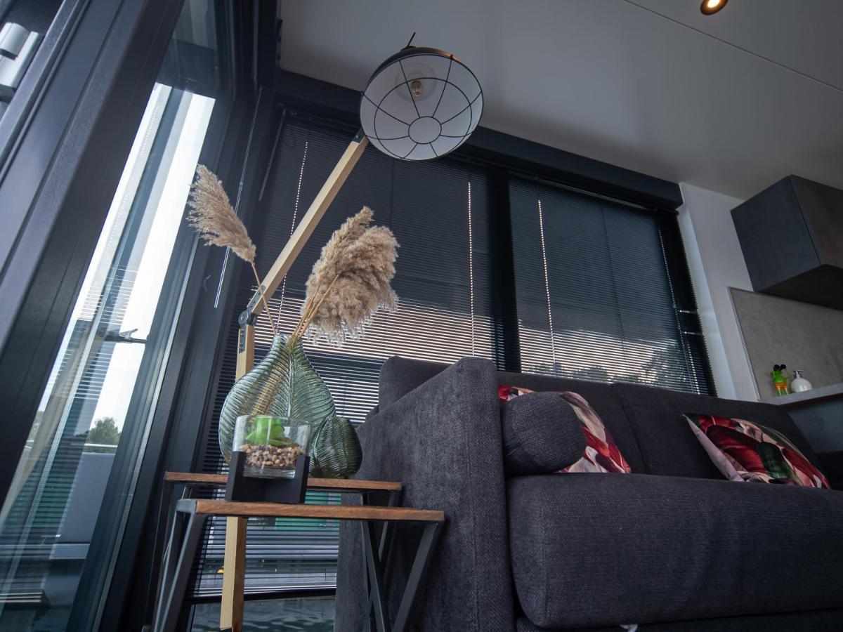 Houseboat Mookerplas Middelaar Eksteriør bilde